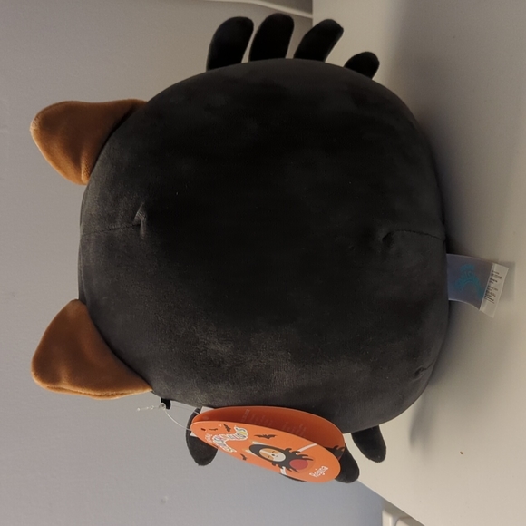 8" Squishmallows Regina in Spider Halloween Costume - Picture 3 of 5